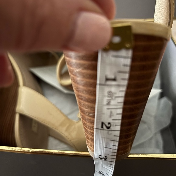 Louie et Cie. Size 11 - Picture 6 of 6